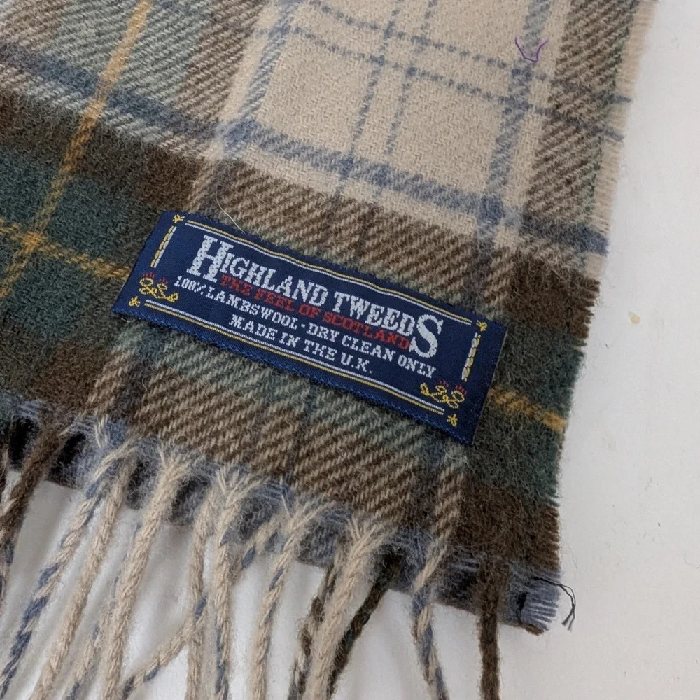 Vintage Highland Tweeds Lambswool Scarf Rectangular Fringe Plaid Tartan - Picture 4 of 10